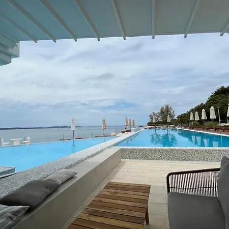 Διαμέρισμα Sunny U Resortu, Petrcane, Za 4, Akcija! *