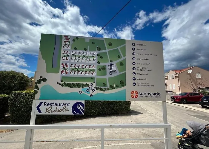 Apartament Sunny U Resortu, Petrcane, Za 4, Akcija! *