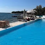 Sunny U Resortu, Petrcane, Za 4, Akcija! * Petrcane