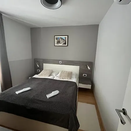 Apartmán Sunny U Resortu, Petrcane, Za 4, Akcija!